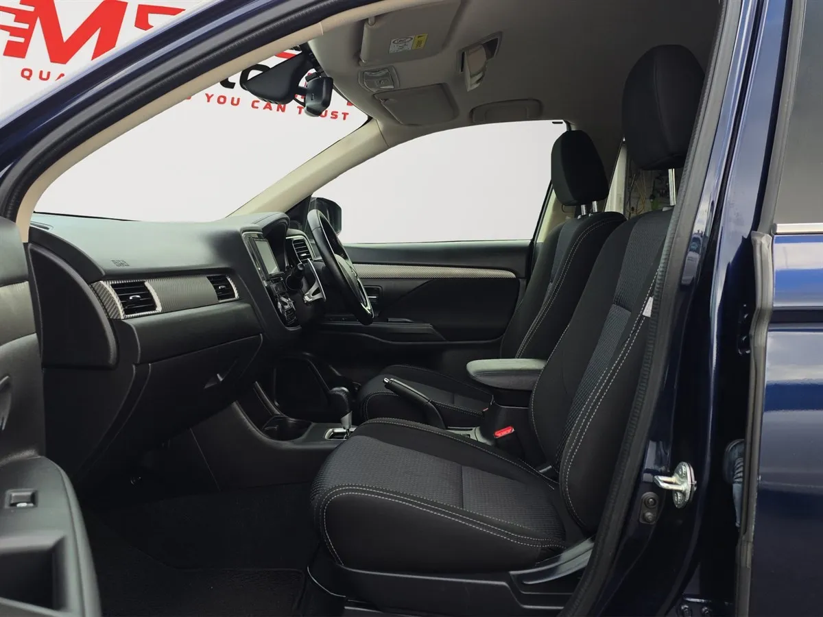 2016 Mitsubishi Outlander 24G Safety Package, , RV/