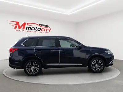 2016 Mitsubishi Outlander 24G Safety Package, , RV/ photo 2