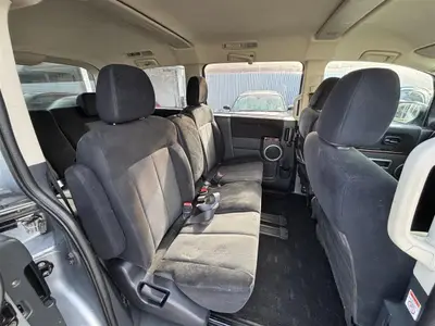 2011 Mitsubishi Delica D5 photo 7