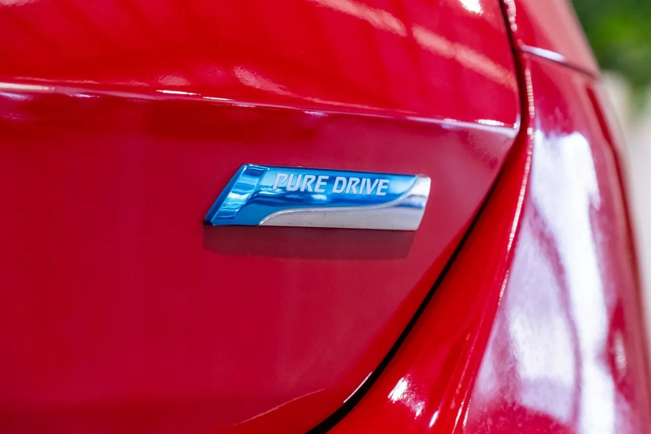 2015 Nissan X-Trail 2.0L Only 6.9L/100km