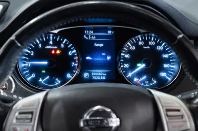 2015 Nissan X-Trail 2.0L Only 6.9L/100km photo 18