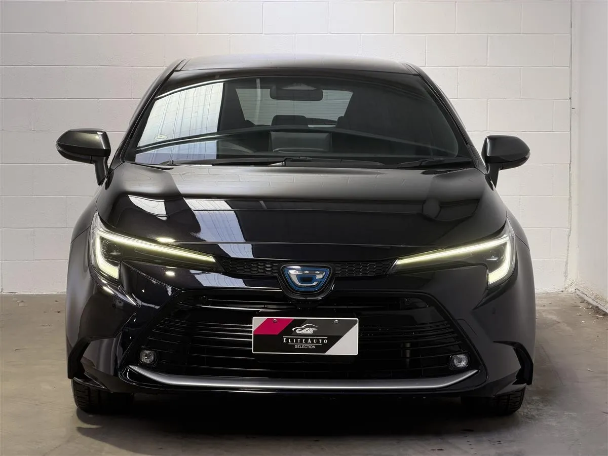 2023 Toyota Corolla Touring Hybrid WXB Seats Heated Station