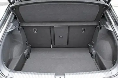 2023 Volkswagen T-Roc TSI R-LINE 2WD 1.4PT photo 10