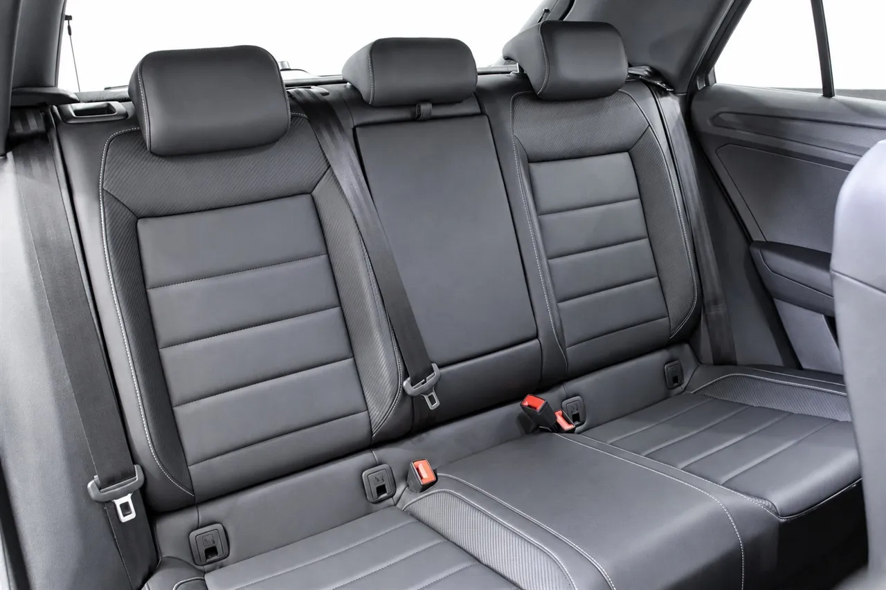 2023 Volkswagen T-Roc TSI R-LINE 2WD 1.4PT
