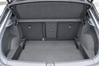 2023 Volkswagen T-Roc TSI R-LINE 2WD 1.4PT photo 19