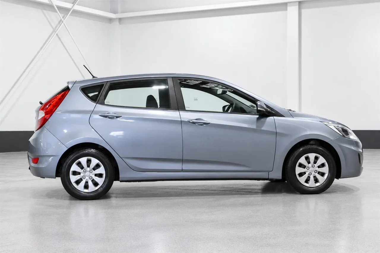 2018 Hyundai Accent 1.4P !