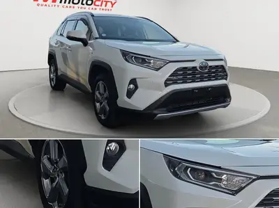 2019 Toyota RAV4 , G Pack, Leather Heated Seats, Radar Cruise RV/ photo 9
