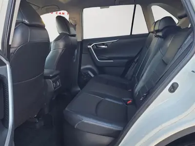 2019 Toyota RAV4 , G Pack, Leather Heated Seats, Radar Cruise RV/ photo 14
