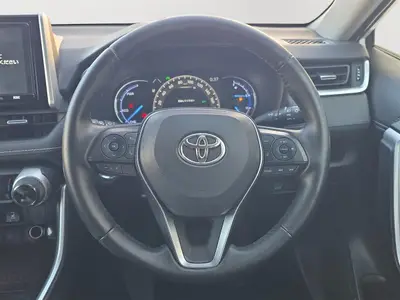 2019 Toyota RAV4 , G Pack, Leather Heated Seats, Radar Cruise RV/ photo 18