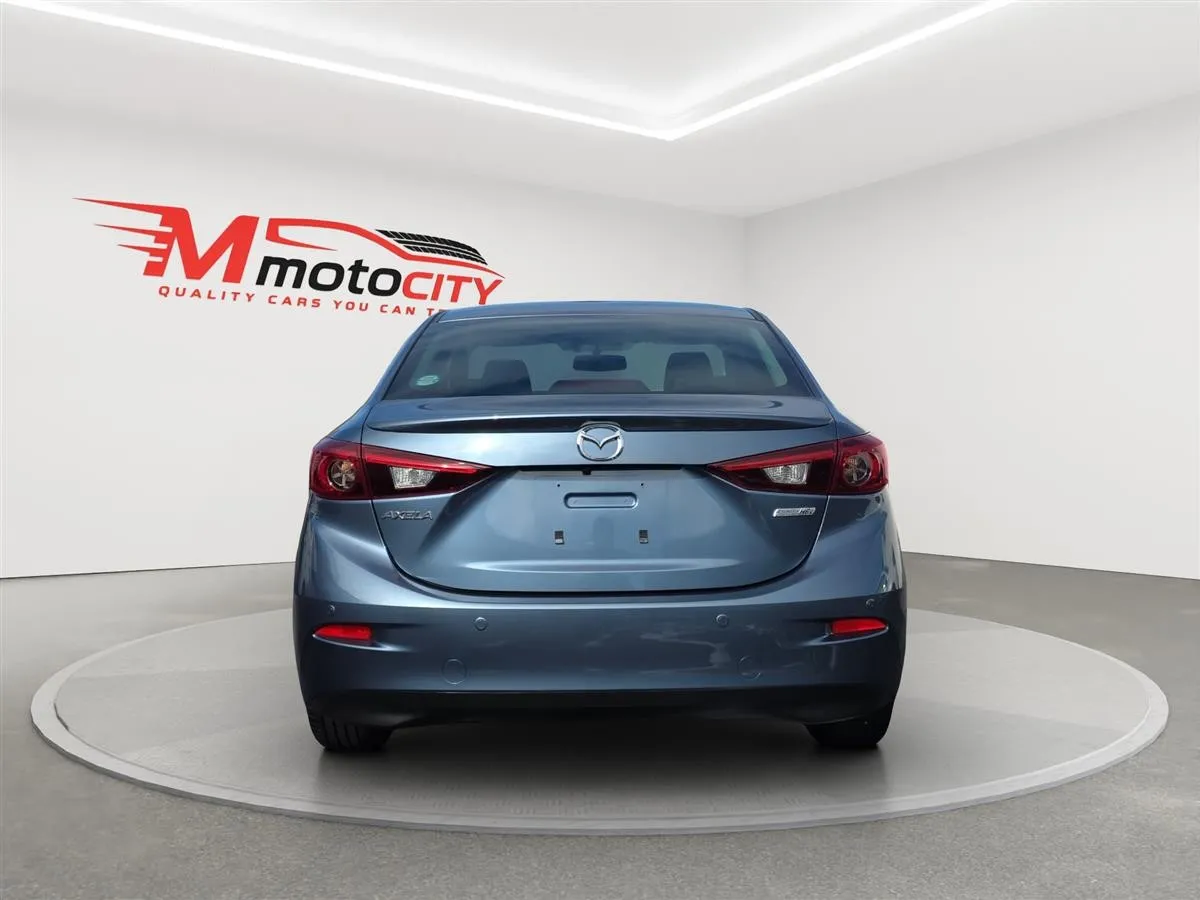 2014 Mazda Axela HYBRID, HUD, CRUISE CONTROL, photo 4 of 20