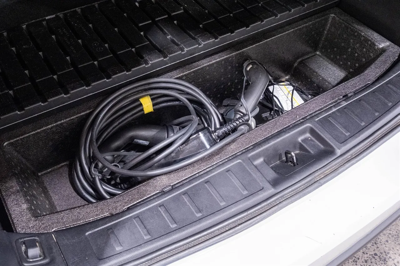 2022 Mitsubishi Outlander LS PHEV