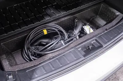 2022 Mitsubishi Outlander LS PHEV photo 23