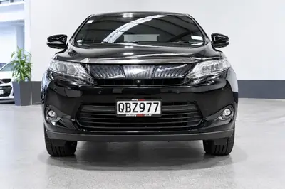 2019 Toyota Harrier HYBRID photo 3