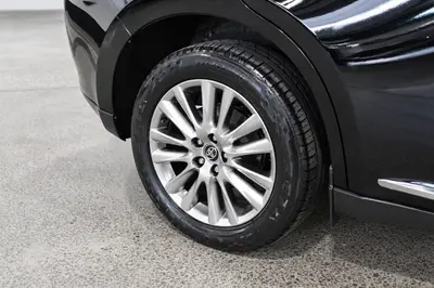 2019 Toyota Harrier HYBRID photo 8