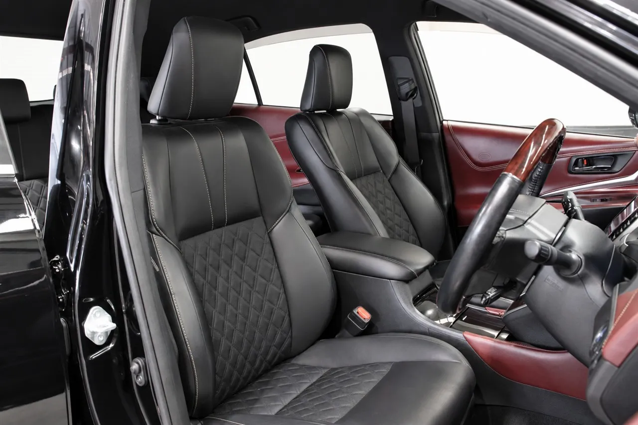 2019 Toyota Harrier HYBRID