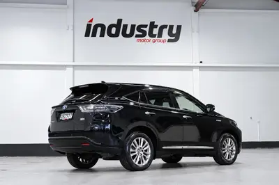 2019 Toyota Harrier HYBRID photo 10