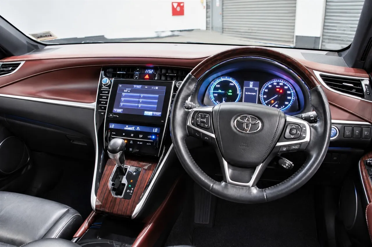 2019 Toyota Harrier HYBRID