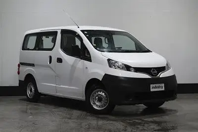 2021 Nissan Nv200 5-Seater Work Horse photo 17