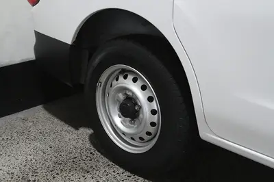 2021 Nissan Nv200 5-Seater Work Horse photo 9
