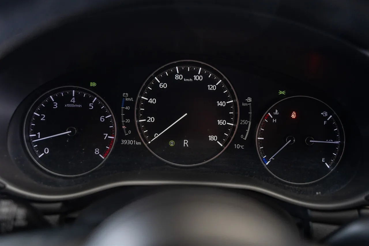 2019 Mazda 3 END OF Month Special - Hybrid top spec