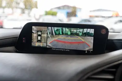 2019 Mazda 3 END OF Month Special - Hybrid top spec photo 9