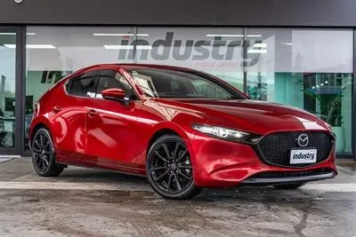 2019 Mazda 3 END OF Month Special - Hybrid top spec