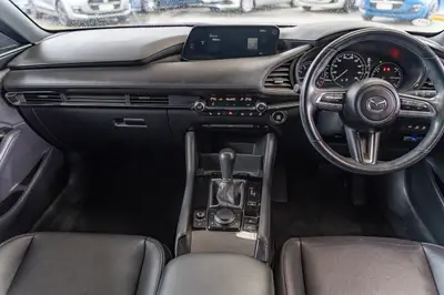 2019 Mazda 3 END OF Month Special - Hybrid top spec photo 14