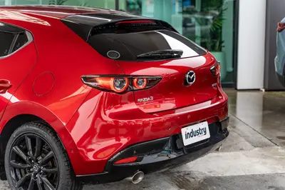 2019 Mazda 3 END OF Month Special - Hybrid top spec photo 18