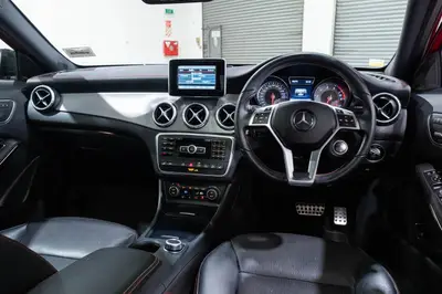 2015 Mercedes-Benz GLA 250 4Matic AMG photo 32