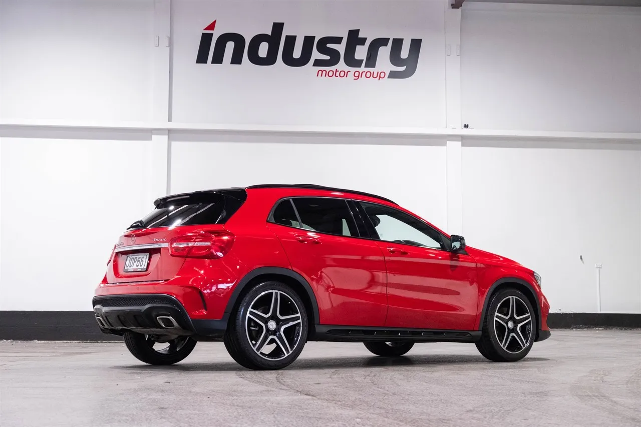 2015 Mercedes-Benz GLA 250 4Matic AMG