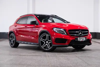 2015 Mercedes-Benz GLA 250 4Matic AMG photo 3