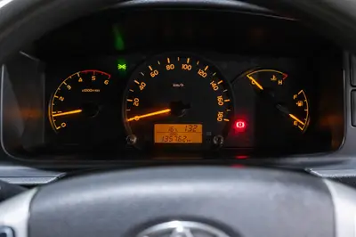 2015 Toyota Hiace ZL 3.0D 5MT photo 28