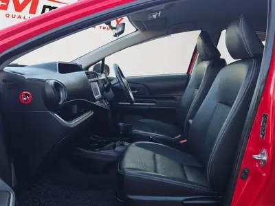 2013 Toyota Aqua Push Start, Leather Seats, photo 16