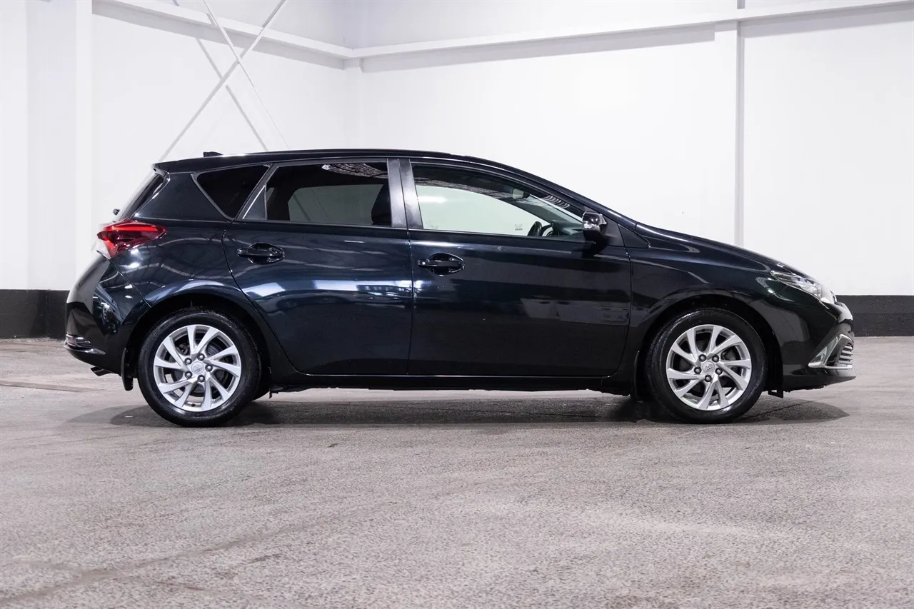 2017 Toyota Corolla GLX 1.8P
