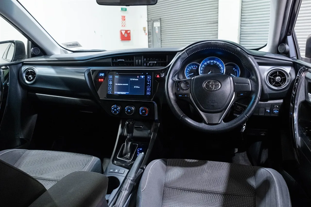 2017 Toyota Corolla GLX 1.8P