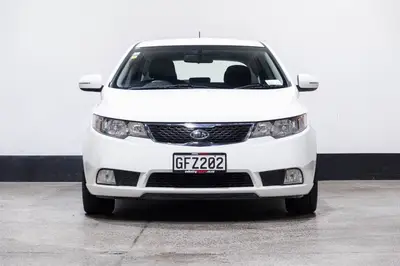 2012 Kia Cerato LX photo 6