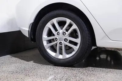 2012 Kia Cerato LX photo 10