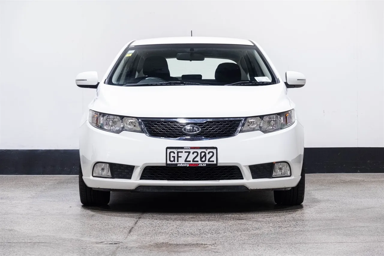 2012 Kia Cerato LX 2.0P NZ New
