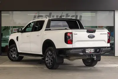 2023 Ford Ranger 3.0 V6 Wildtrak photo 2