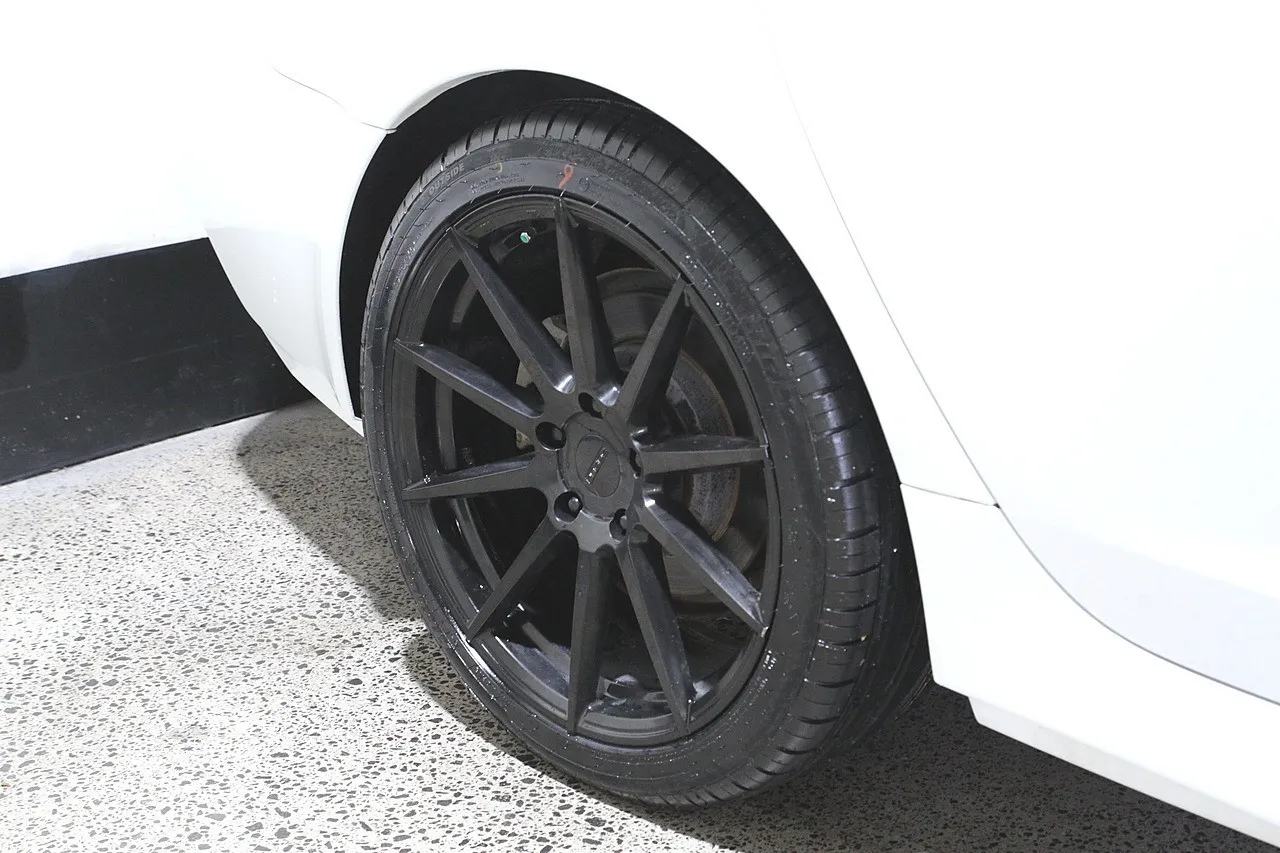 2016 Holden Commodore VF2 SV6 NZ New