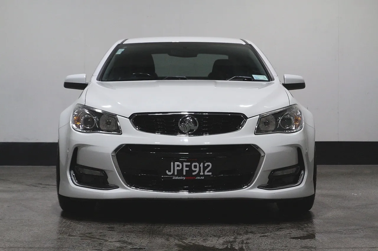 2016 Holden Commodore VF2 SV6 NZ New