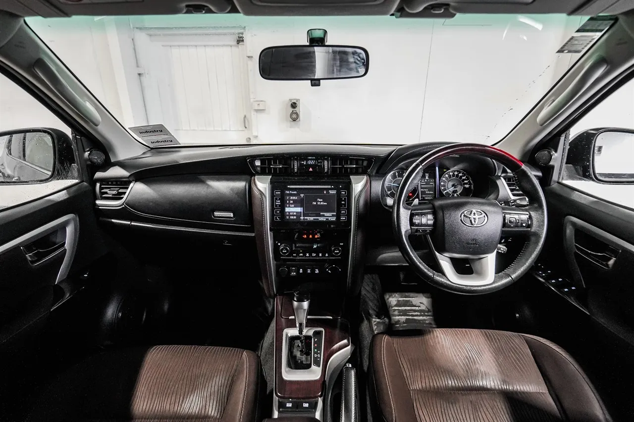 2017 Toyota Fortuner GXL 7S