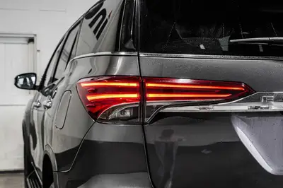 2017 Toyota Fortuner GXL 7S photo 10