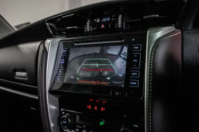 2017 Toyota Fortuner GXL 7S photo 18