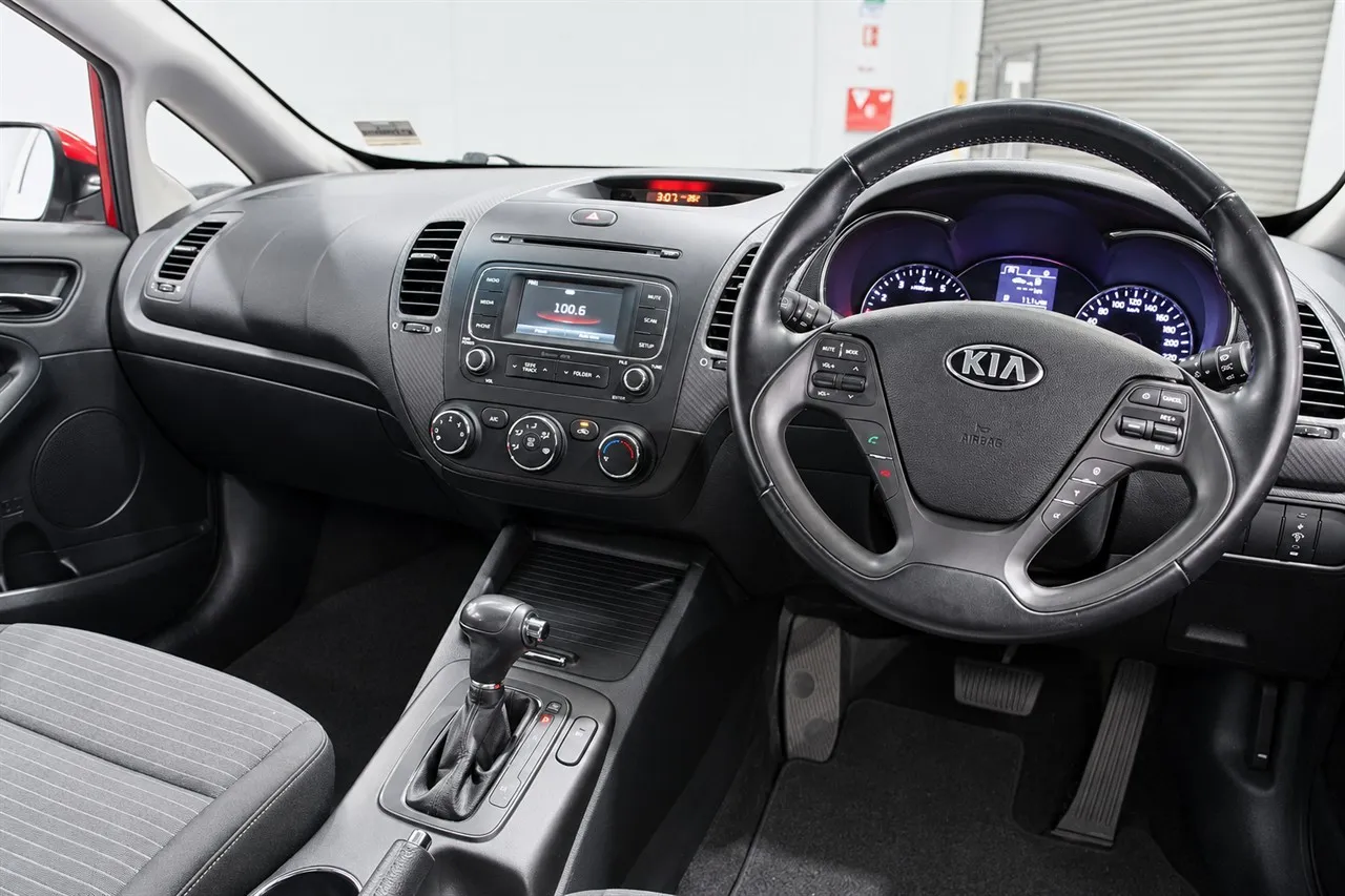 2015 Kia Cerato LX 1.8P/6AT/HA/5DR/5