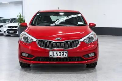 2015 Kia Cerato LX 1.8P/6AT/HA/5DR/5 photo 3