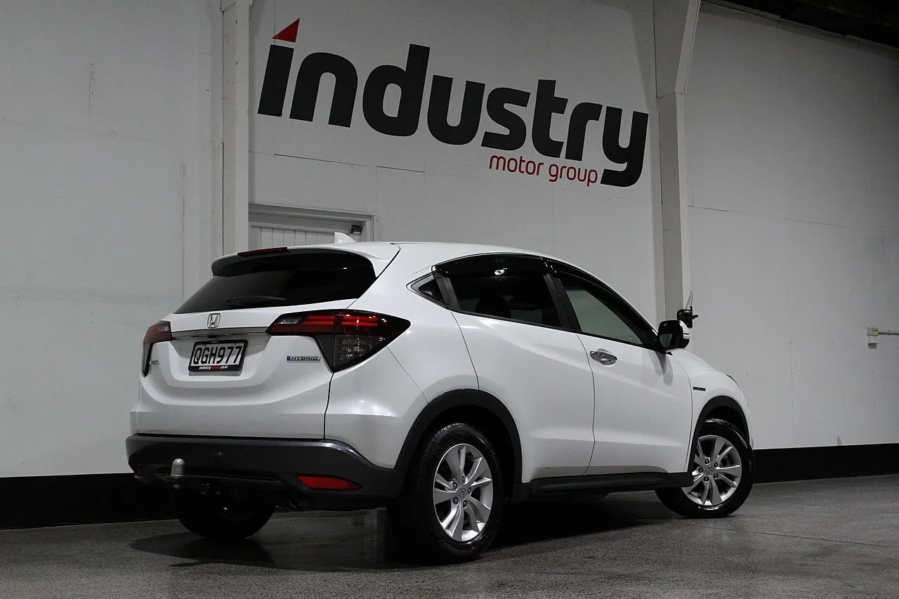2018 Honda Vezel Hybrid X Sensing