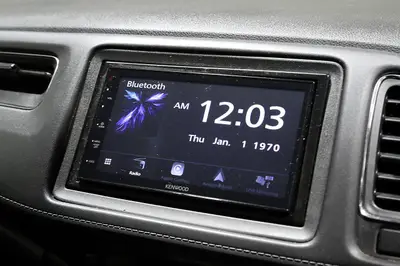 2018 Honda Vezel Hybrid X Sensing photo 15
