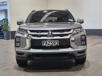 2022 Mitsubishi ASX VRX 2.4P photo 3