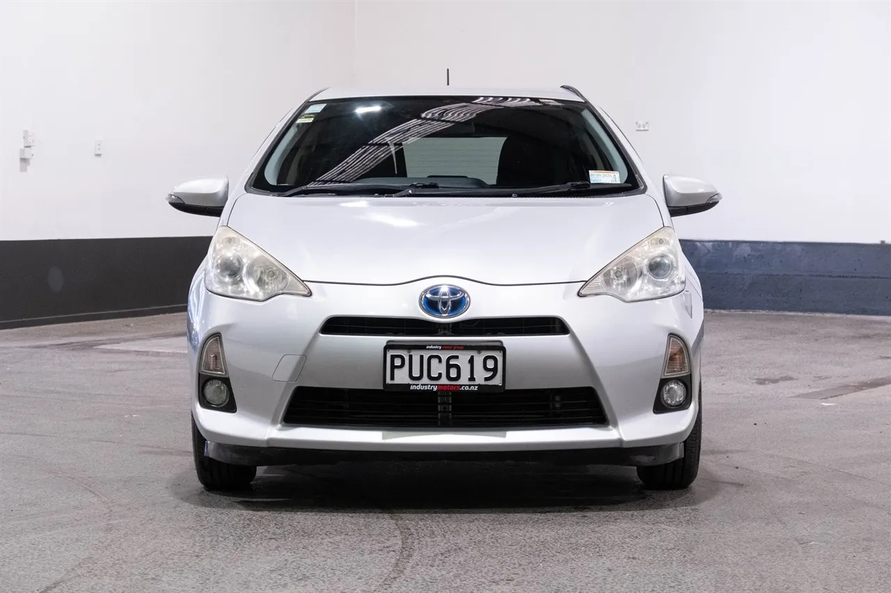 2013 Toyota Aqua G Spec